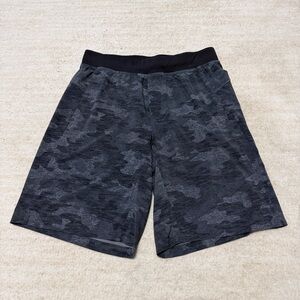 Lululemon Athletica T.H.E. Short Linerless Black Camo Men's Large